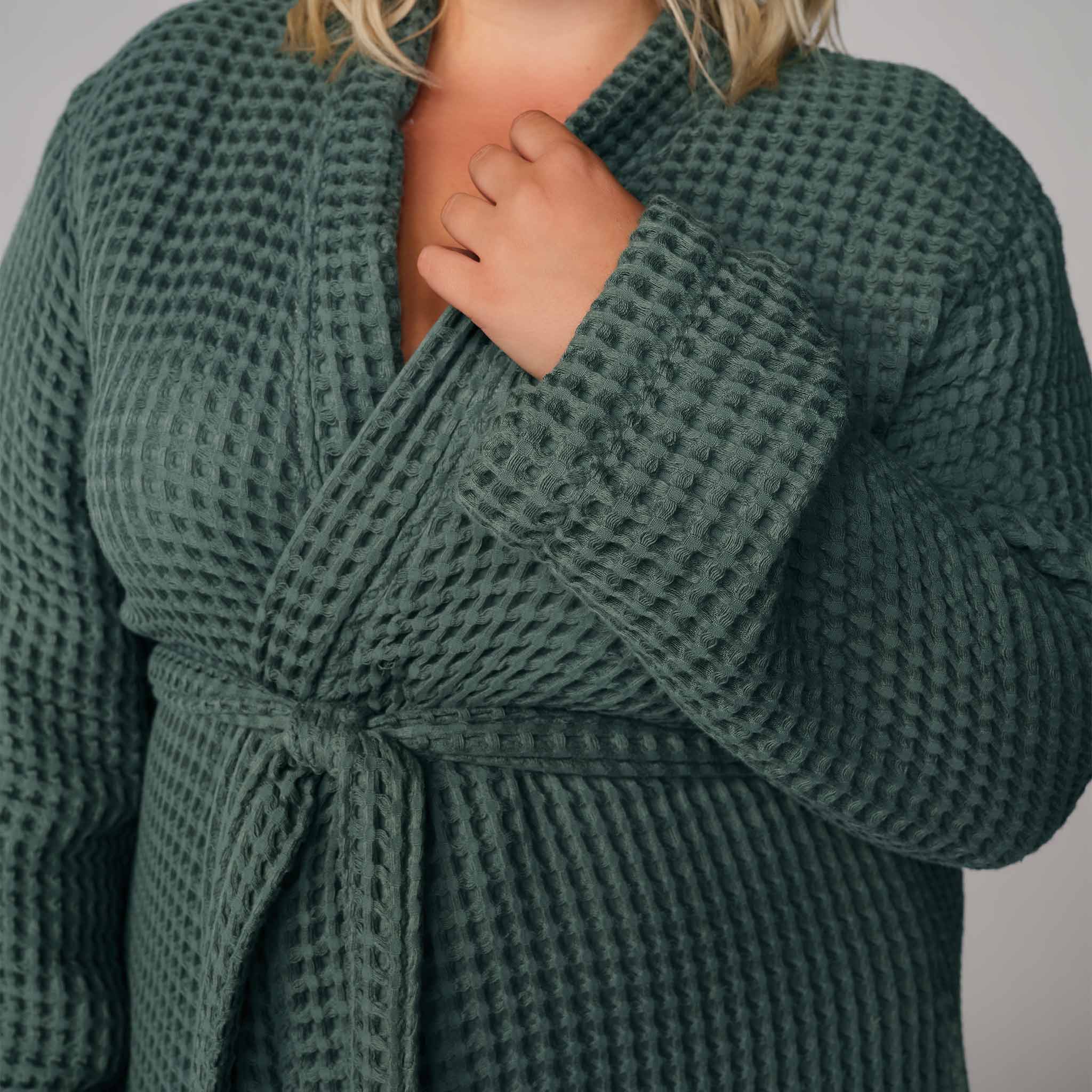 Dreamweave Waffle Robe A8