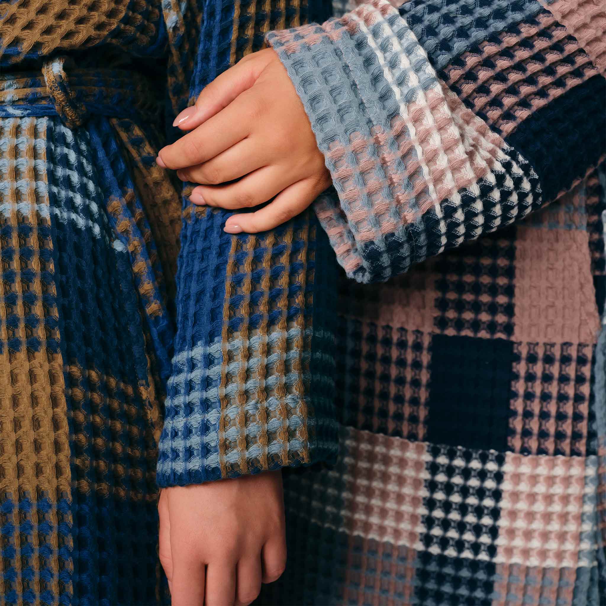 Dreamweave Waffle Robe A8