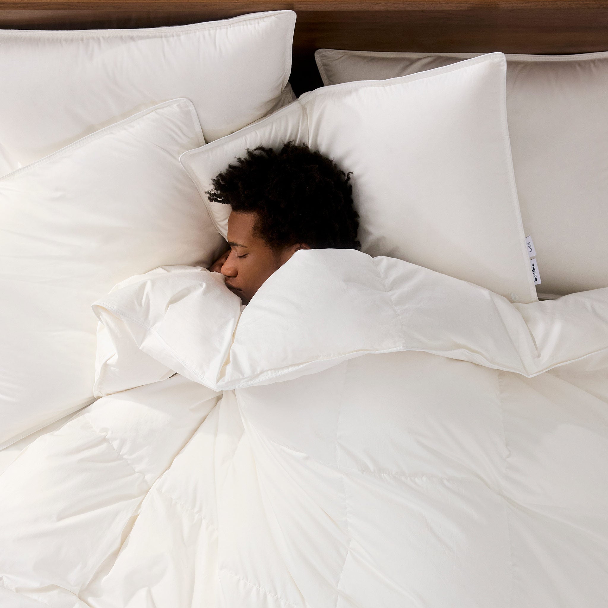 Down Pillow Q9