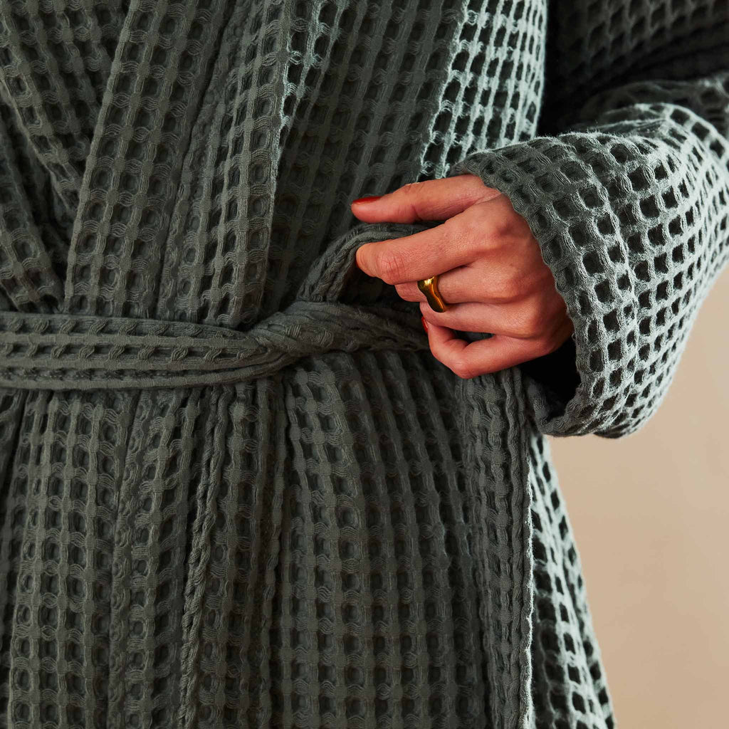 Dreamweave Waffle Robe A8