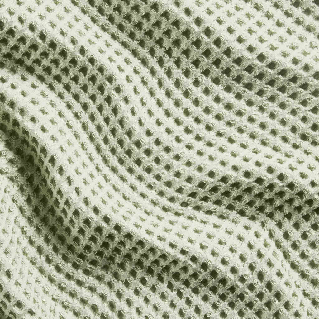 Dreamweave Waffle Robe A8