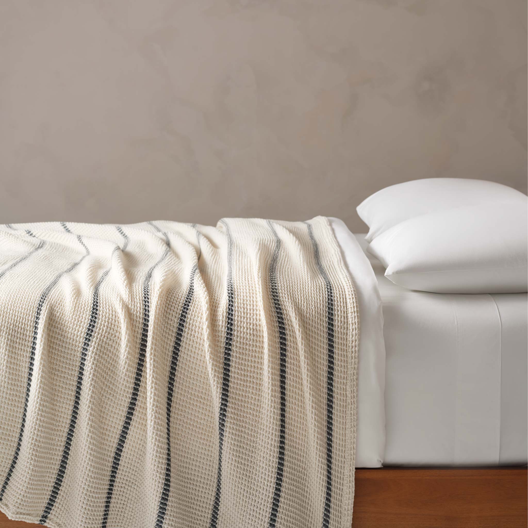 Dreamweave Waffle Bed Blanket Y1