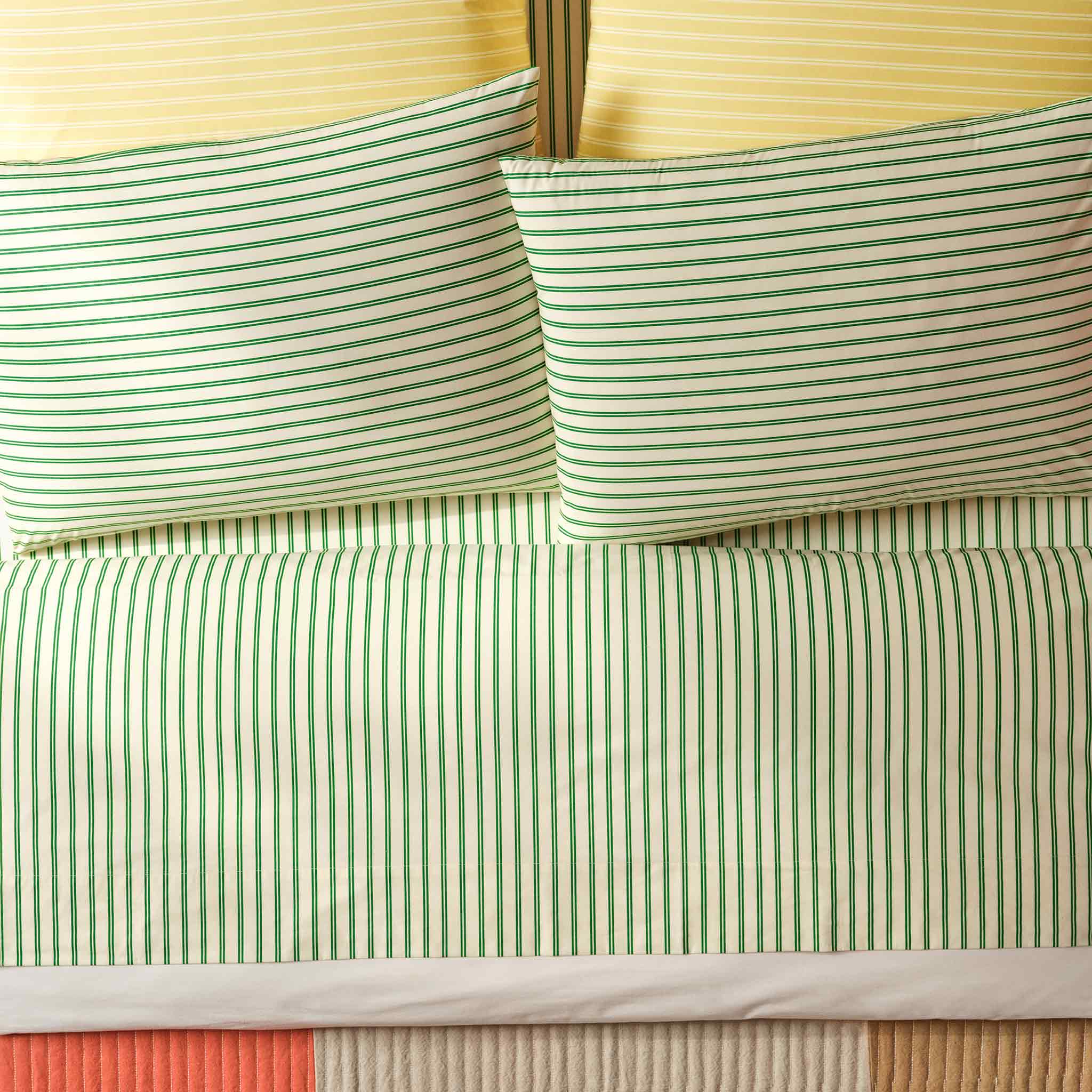 Classic Percale Core Sheet Set Q5