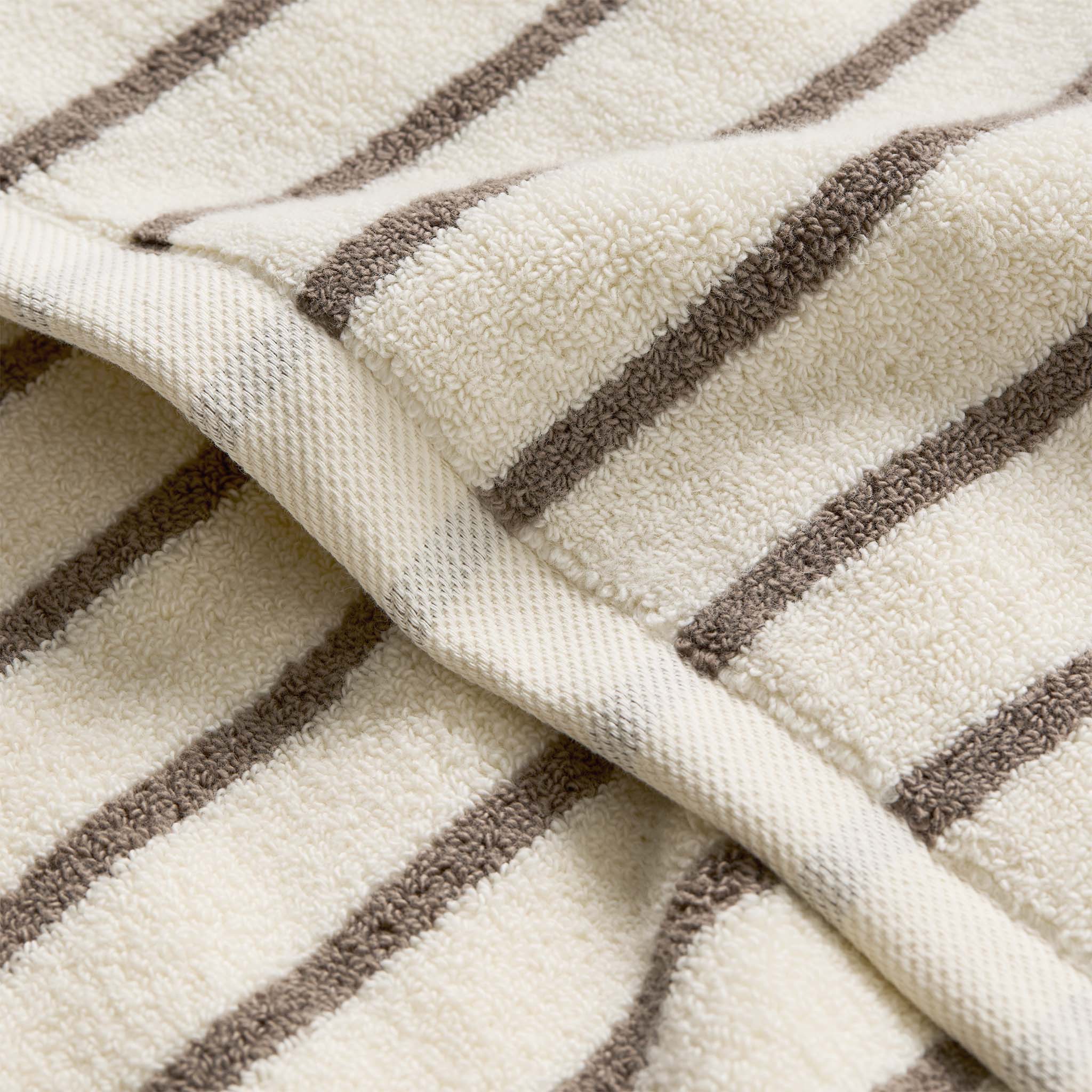 Super-Plush Set of 4 Bath Towel Bundle V5